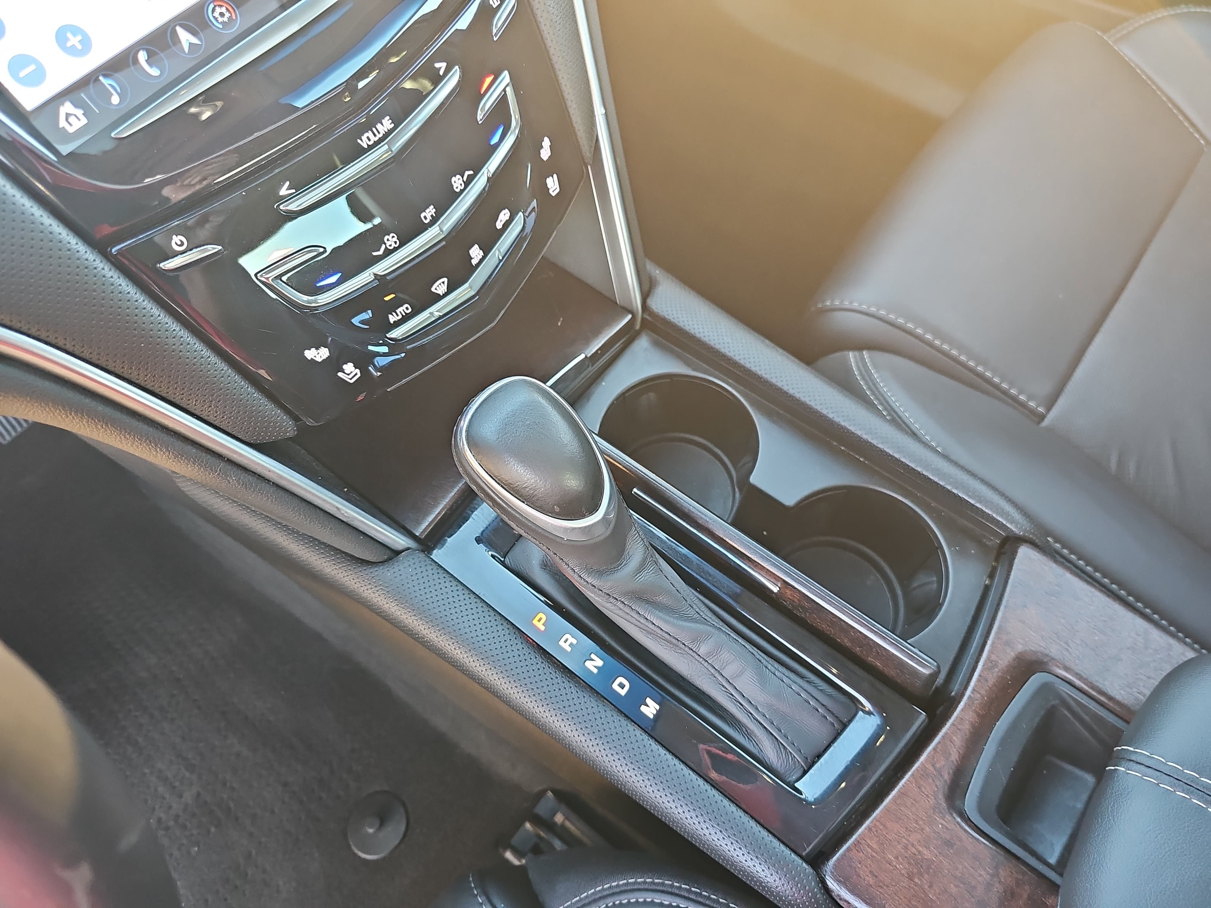Used 2019 Cadillac XTS Luxury w/ Driver Awareness Package FWD image 25
