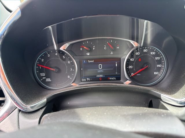 Used 2024 Chevrolet Equinox LT FWD image 12