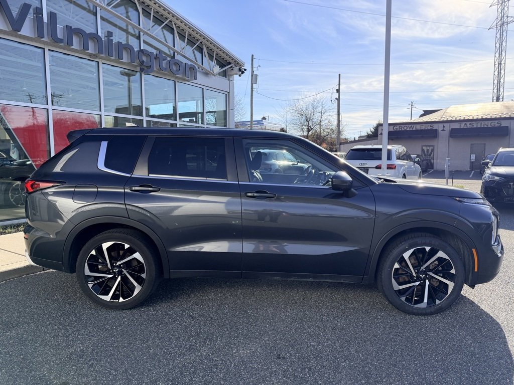Used 2024 Mitsubishi Outlander SE image 7