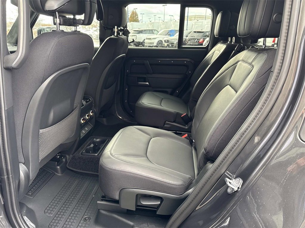 New 2026 Land Rover Defender 130 V8 image 13