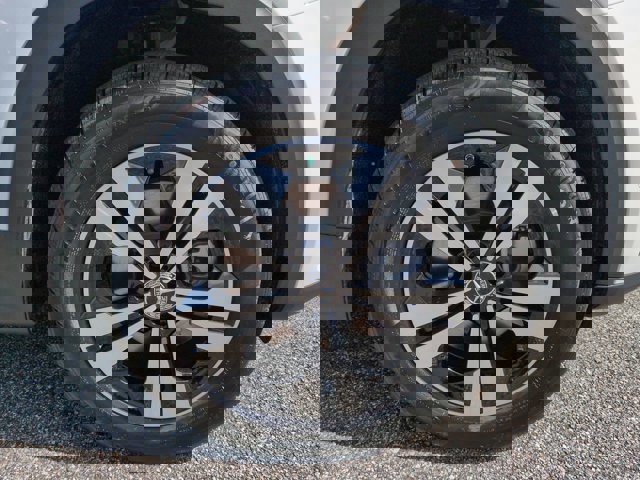 Used 2025 Mercedes-Benz GLB 250 GLB 250 image 11