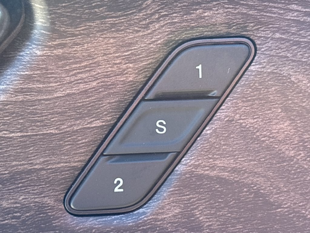 New 2027 Jeep Grand Cherokee Limited AWD/4WD image 34
