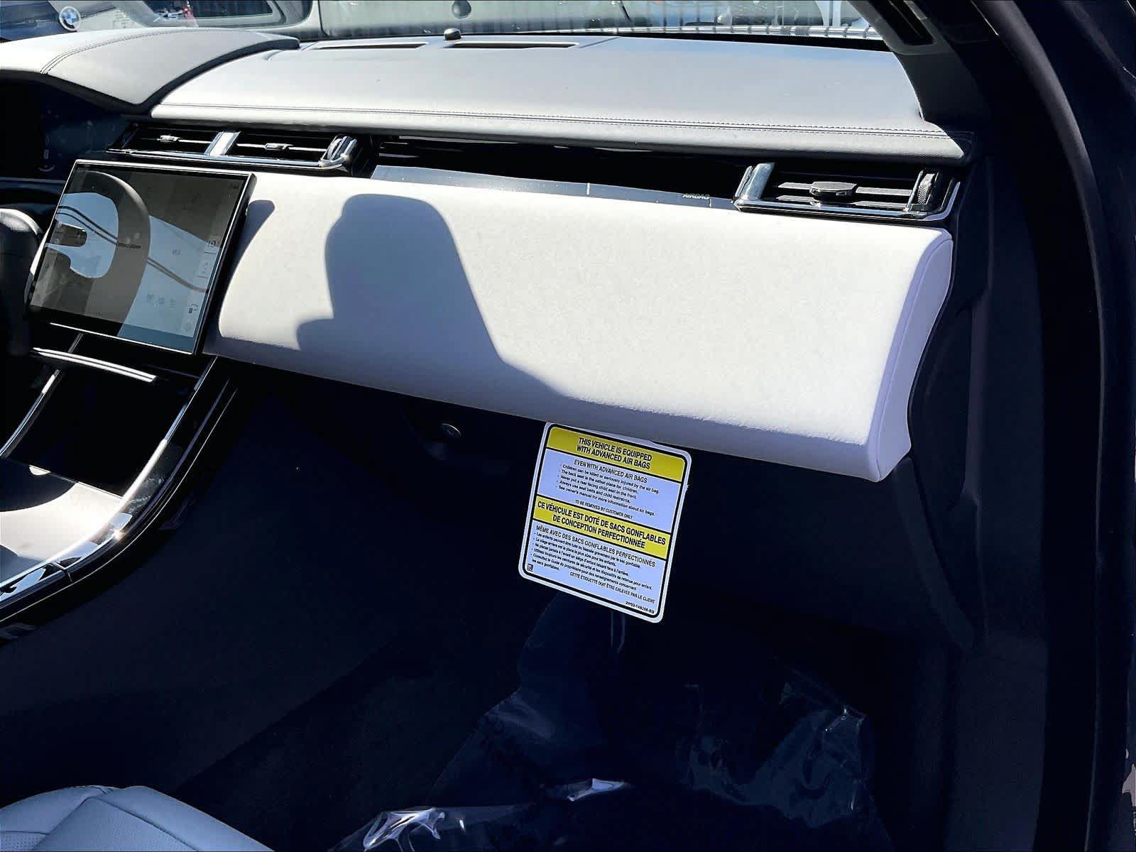 New 2026 Land Rover Range Rover Velar Belgravia AWD/4WD image 28