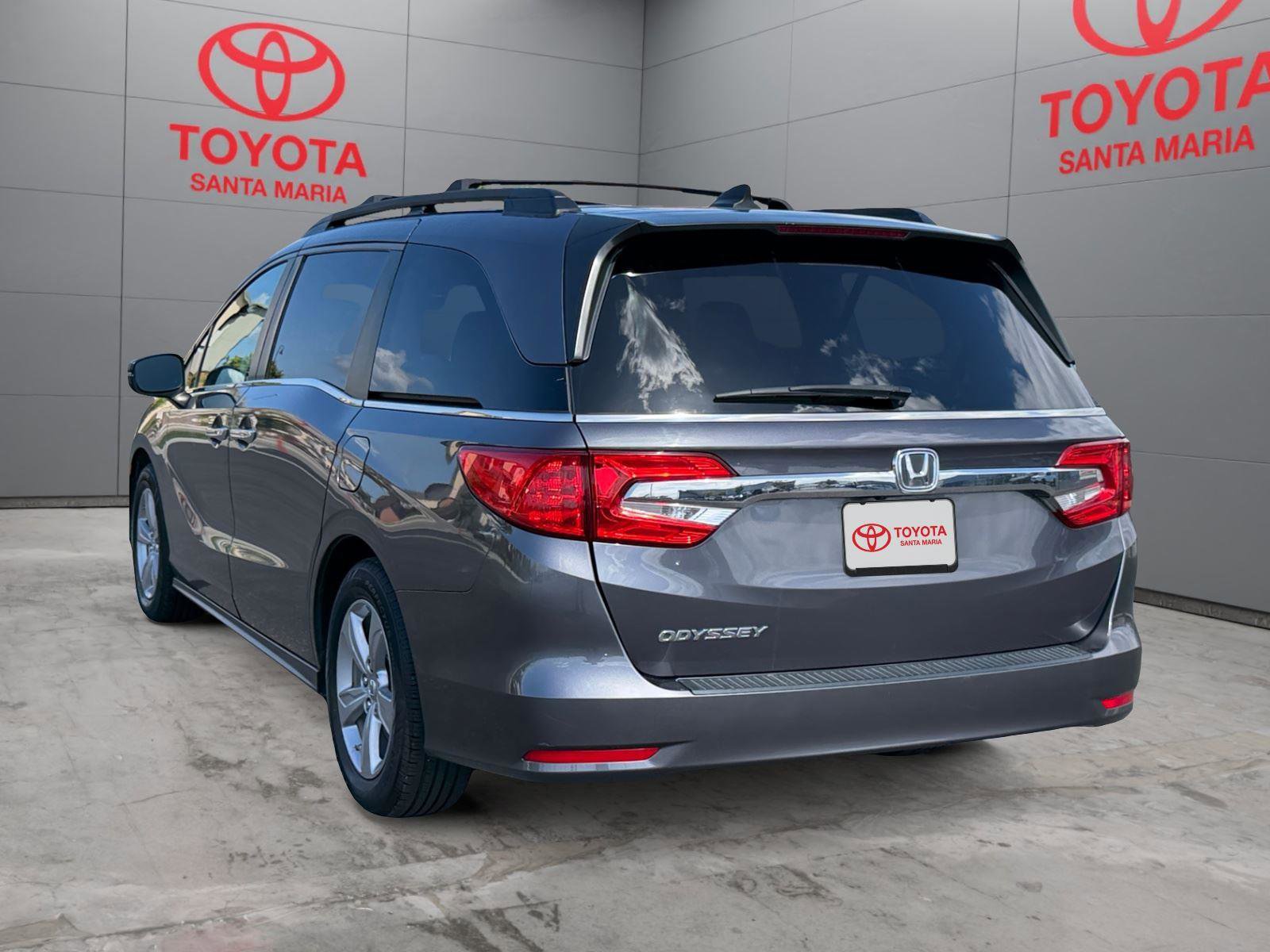 Used 2020 Honda Odyssey EX-L image 2