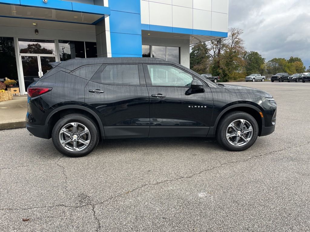 Used 2024 Chevrolet Blazer LT w/ Convenience Package image 52