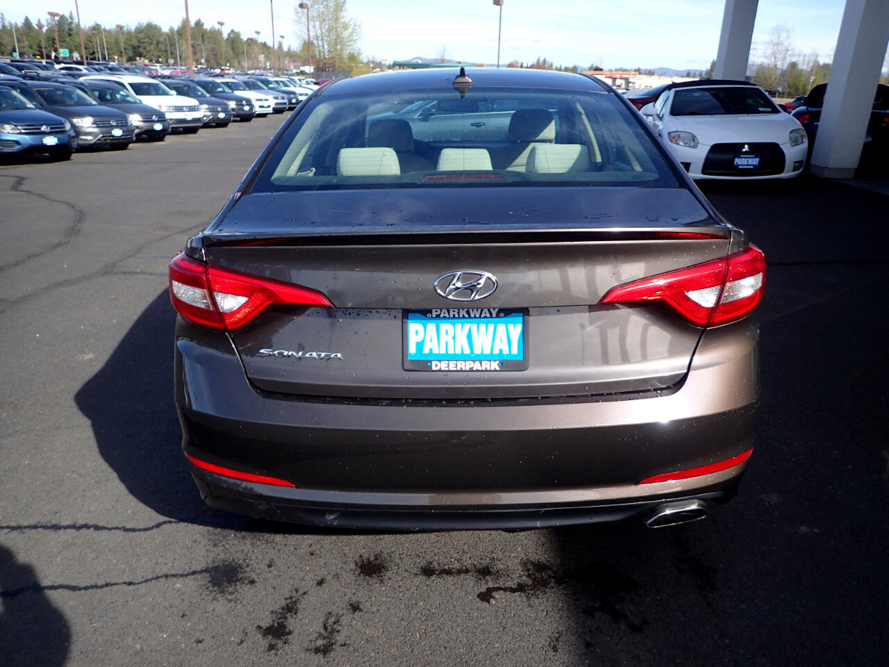 Used 2015 Hyundai Sonata SE FWD image 4