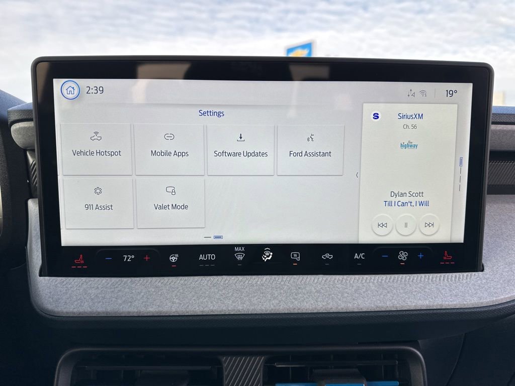 New 2026 Ford Maverick XLT w/ XLT Luxury Package AWD/4WD image 29