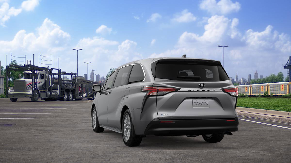 New 2026 Toyota Sienna LE FWD image 9