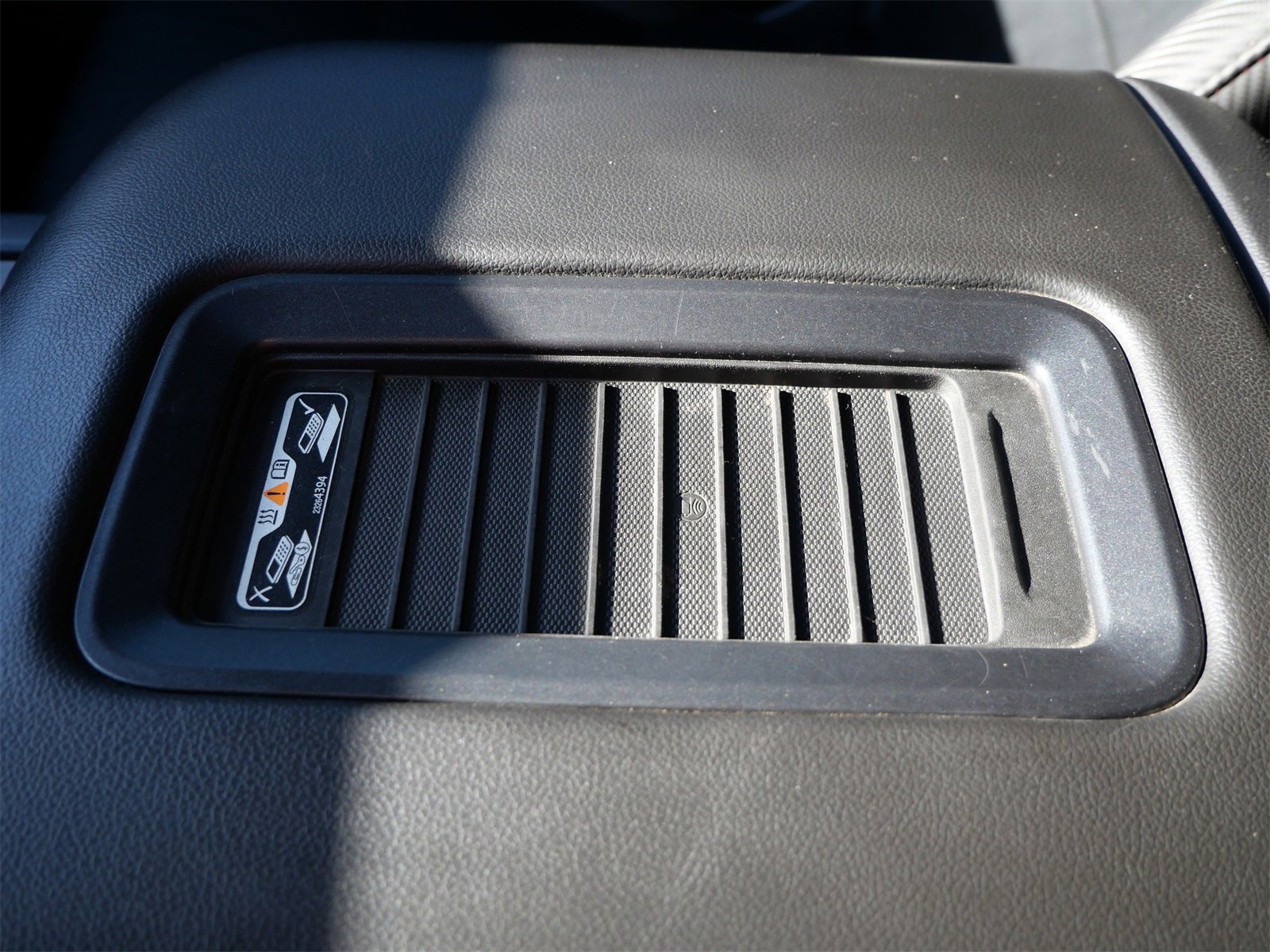 Used 2017 GMC Sierra 1500 SLT image 25