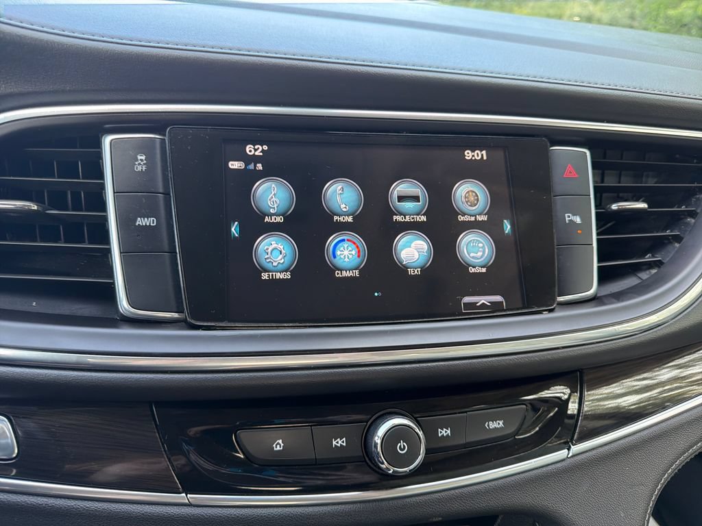 Used 2019 Buick Enclave Essence AWD/4WD image 18