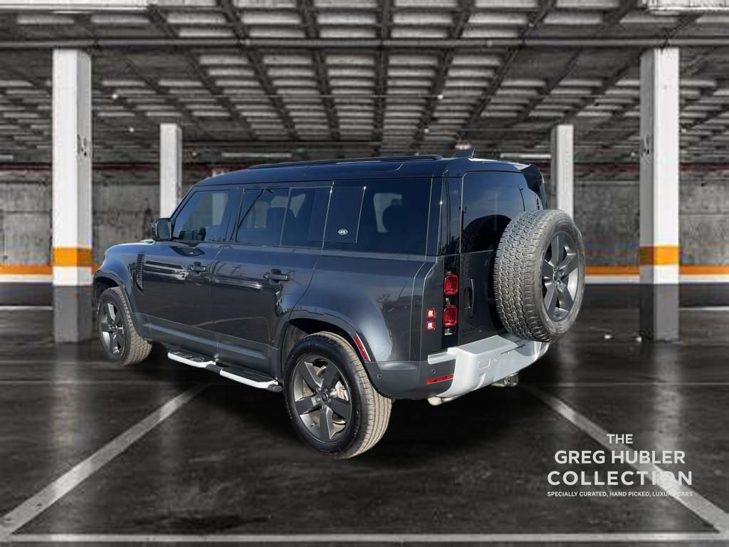 Used 2023 Land Rover Defender 110 SE image 7