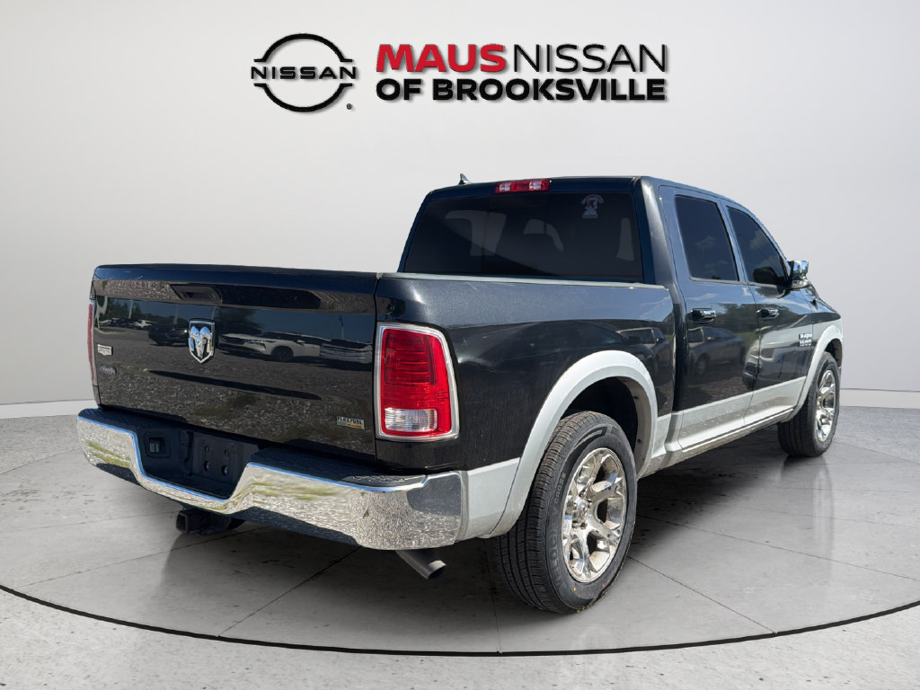 Used 2017 RAM 1500 Laramie RWD image 9