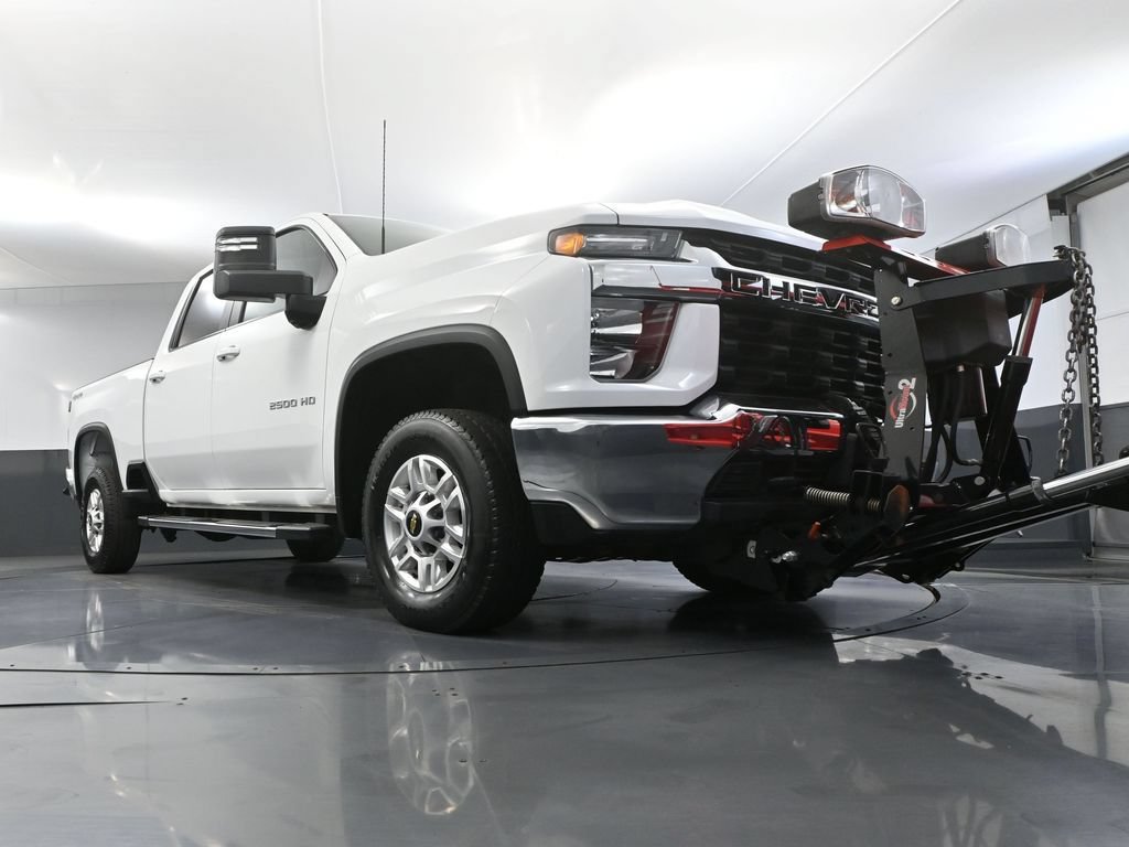 Used 2022 Chevrolet Silverado 2500 LT AWD/4WD image 48