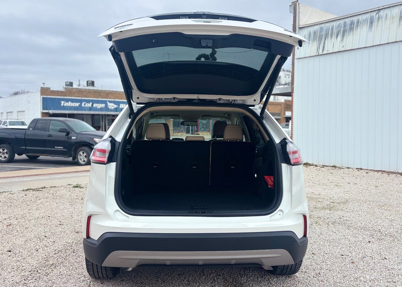 Certified 2024 Ford Edge SEL w/ Convenience Package image 5