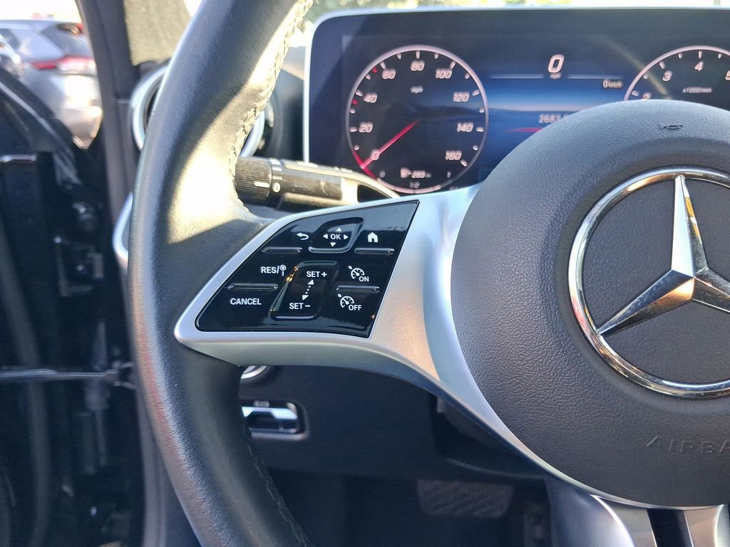 Used 2025 Mercedes-Benz C 300 Sedan image 19