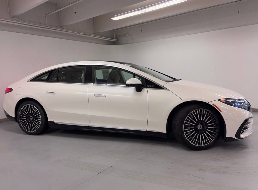 Certified 2023 Mercedes-Benz EQS 580 4MATIC Sedan image 8