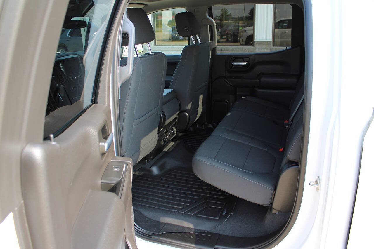 Used 2018 Land Rover Discovery Sport SE image 20