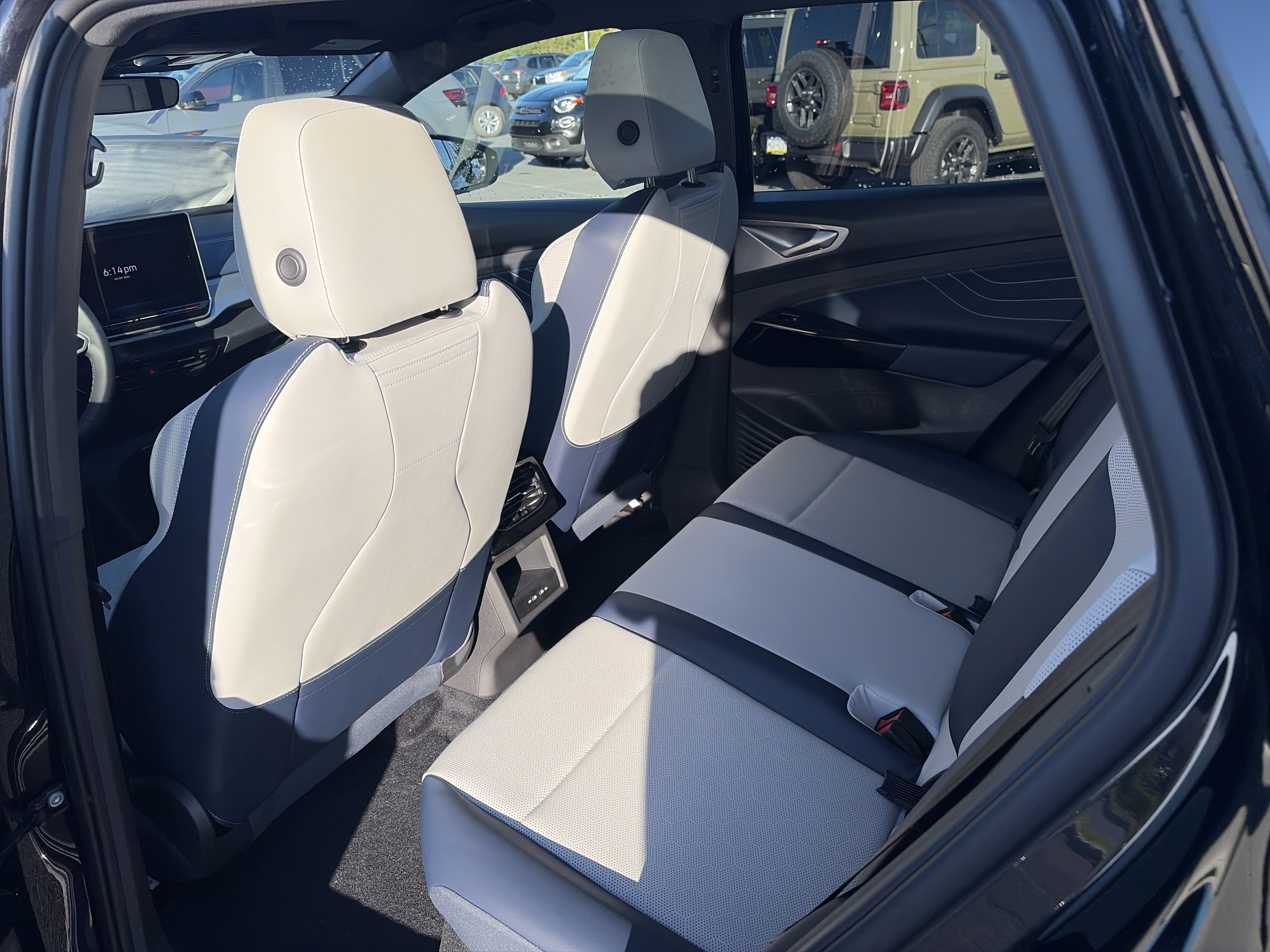 New 2025 Volkswagen ID.4 Pro S AWD/4WD image 15