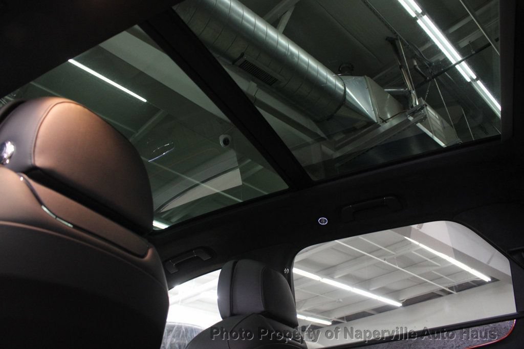 Used 2022 Bentley Bentayga Speed AWD/4WD image 34