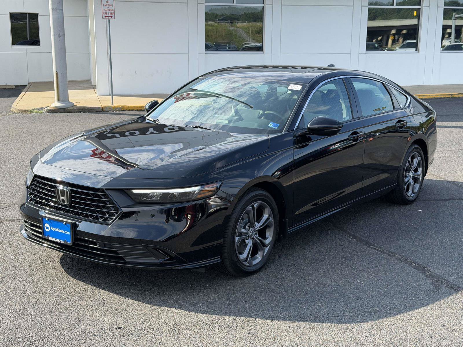 Certified 2026 Honda Accord EX-L image 4