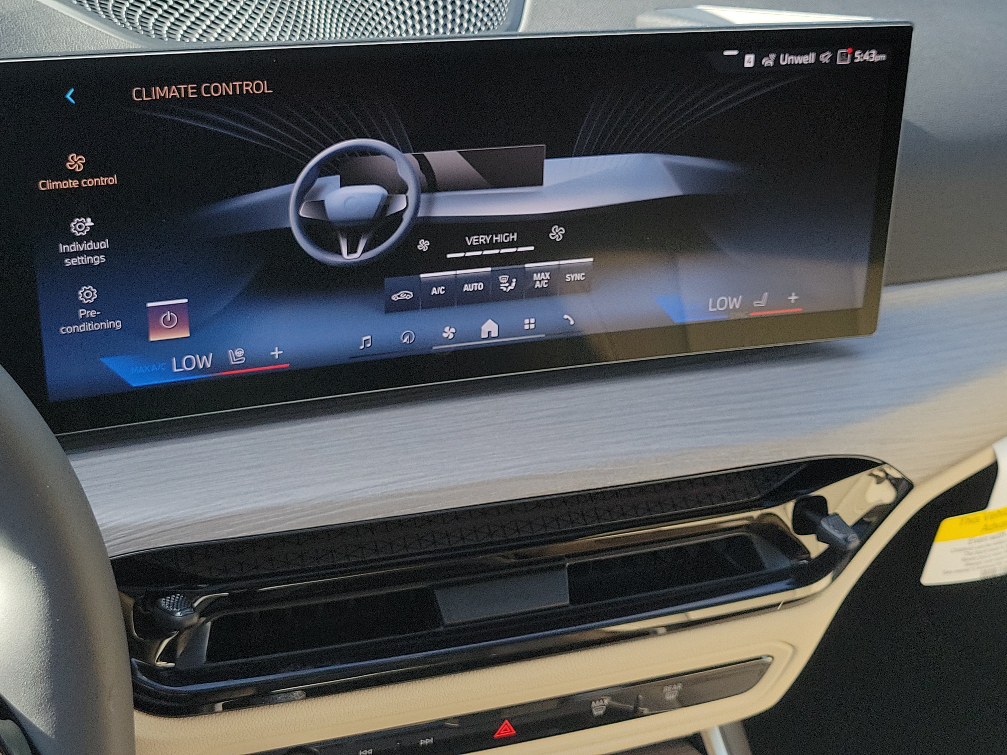 New 2026 BMW 330i Sedan w/ Convenience Package RWD image 30