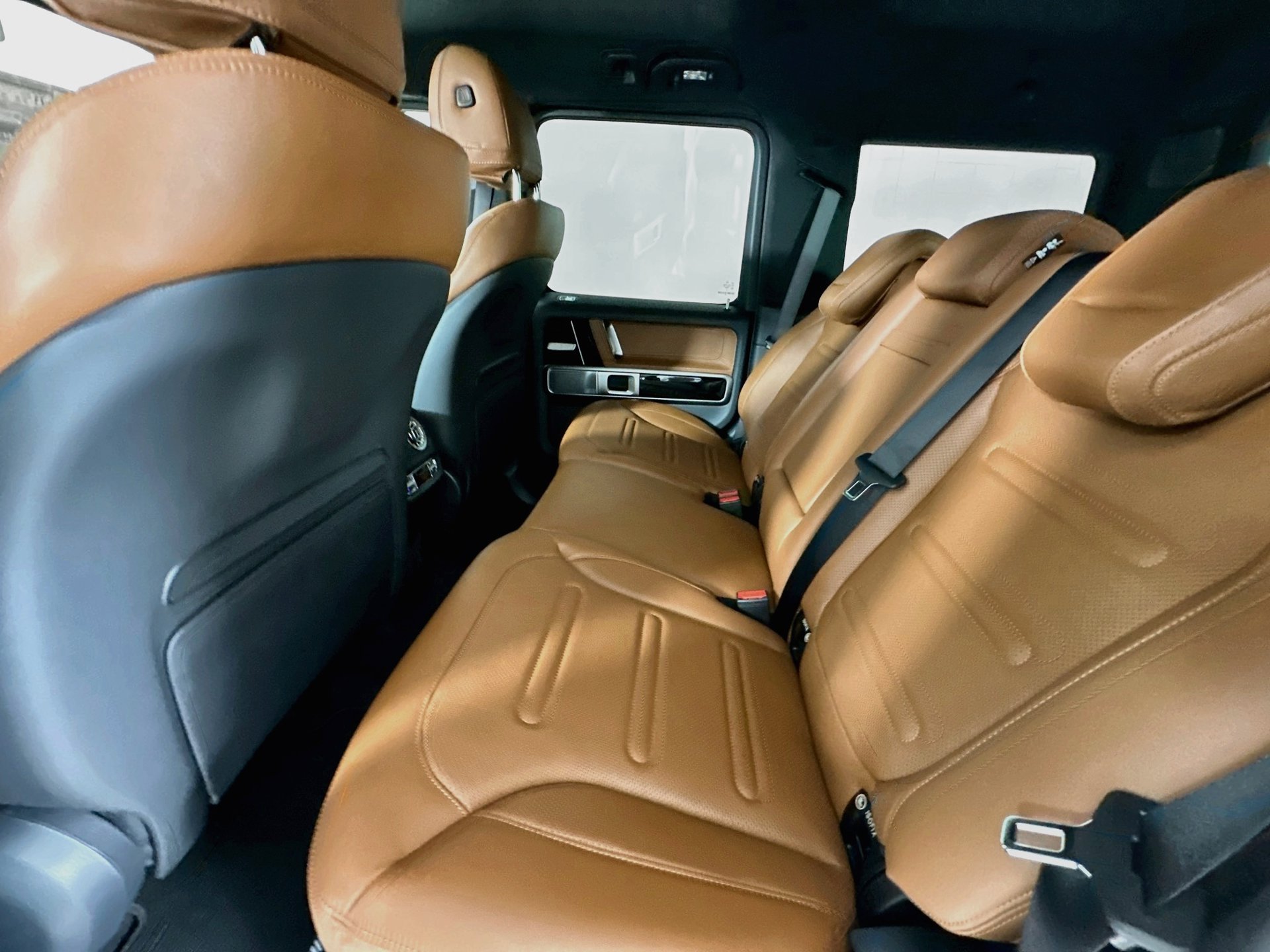New 2027 Mercedes-Benz G 580 e image 27