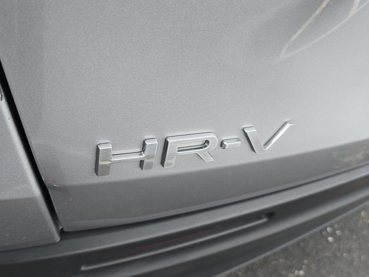 Used 2023 Honda HR-V LX image 24