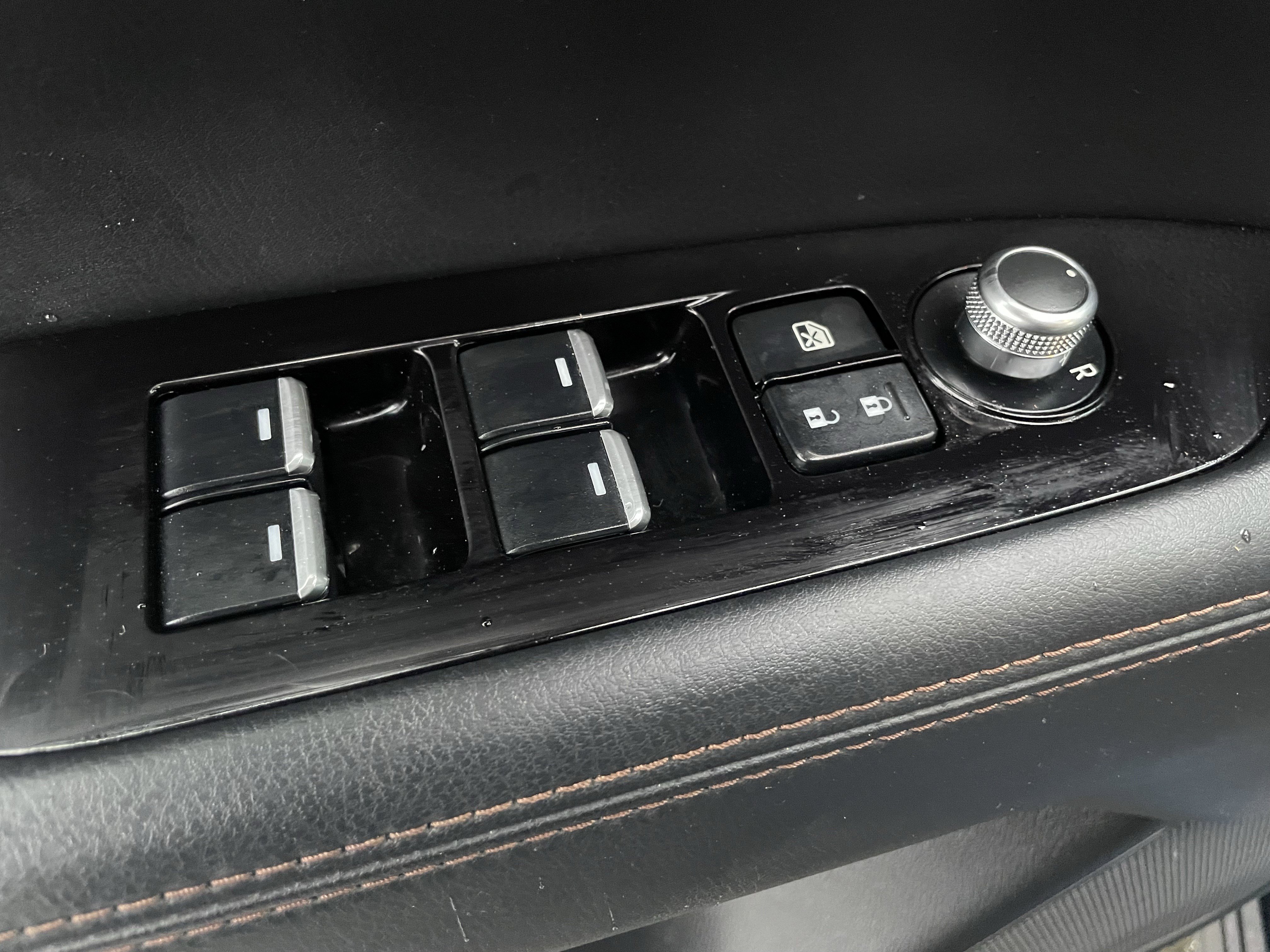 Used 2022 MAZDA CX-5 AWD 2.5 S w/ Premium Package image 11