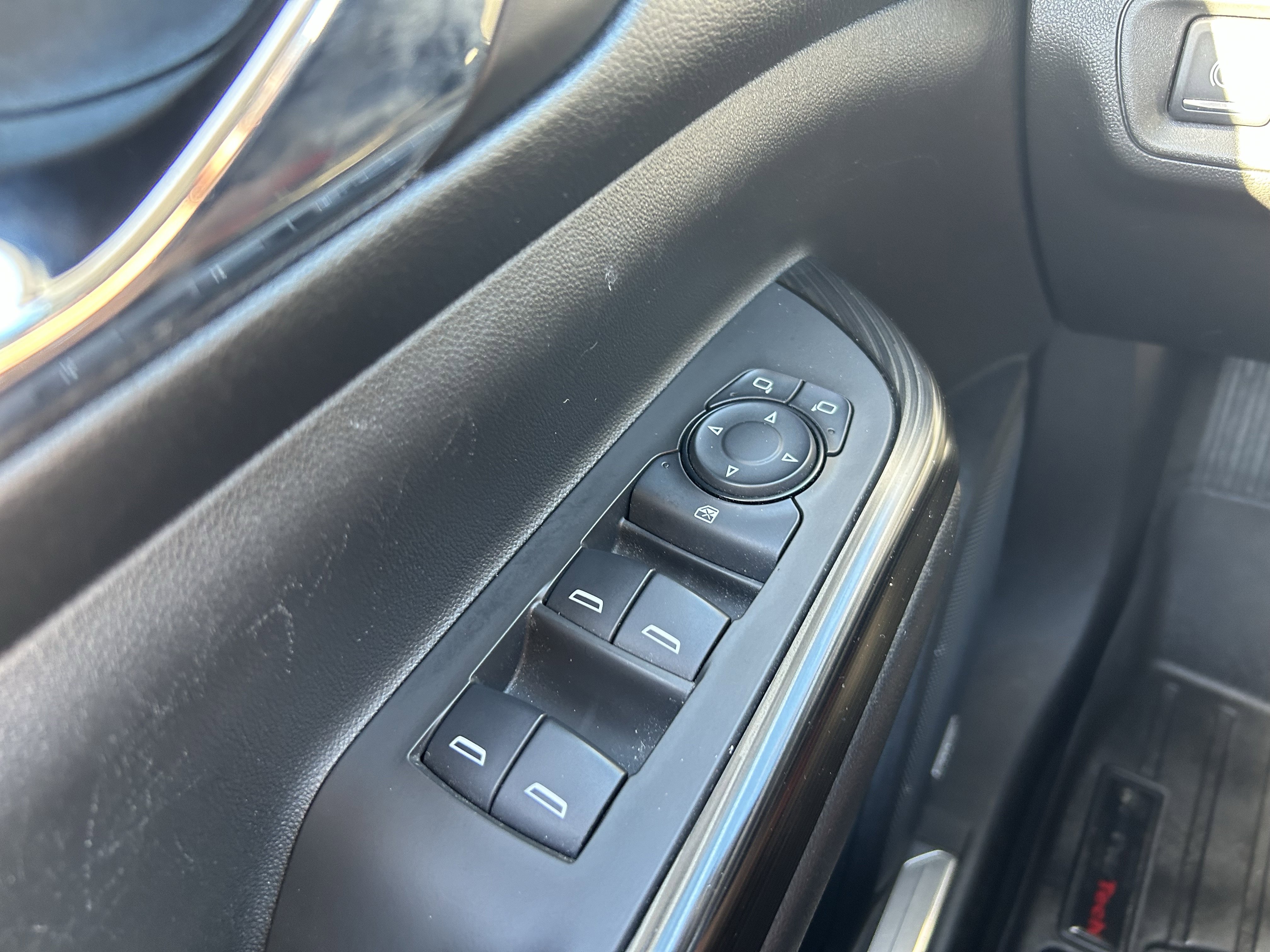 Used 2017 GMC Acadia SLT image 20