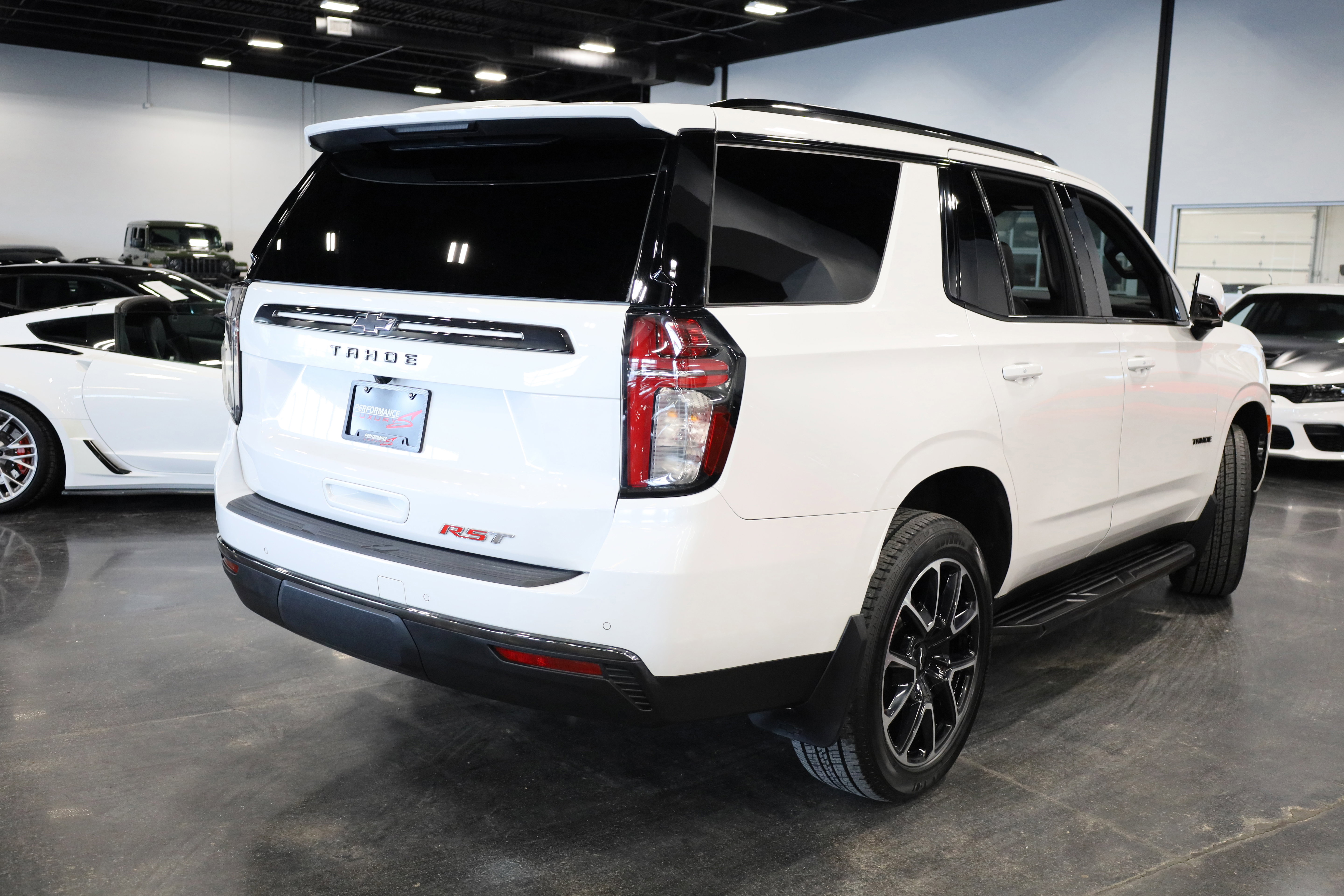 Used 2022 Chevrolet Tahoe RST w/ Luxury Package image 6