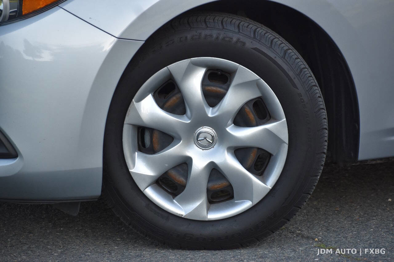 Used 2017 MAZDA MAZDA3 Sport FWD image 36