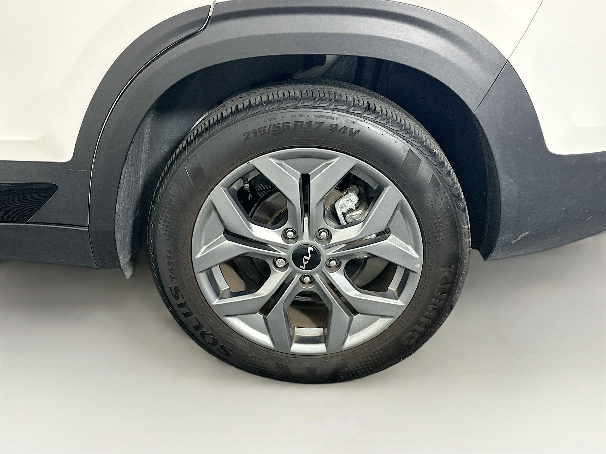 Used 2024 Kia Seltos S image 11