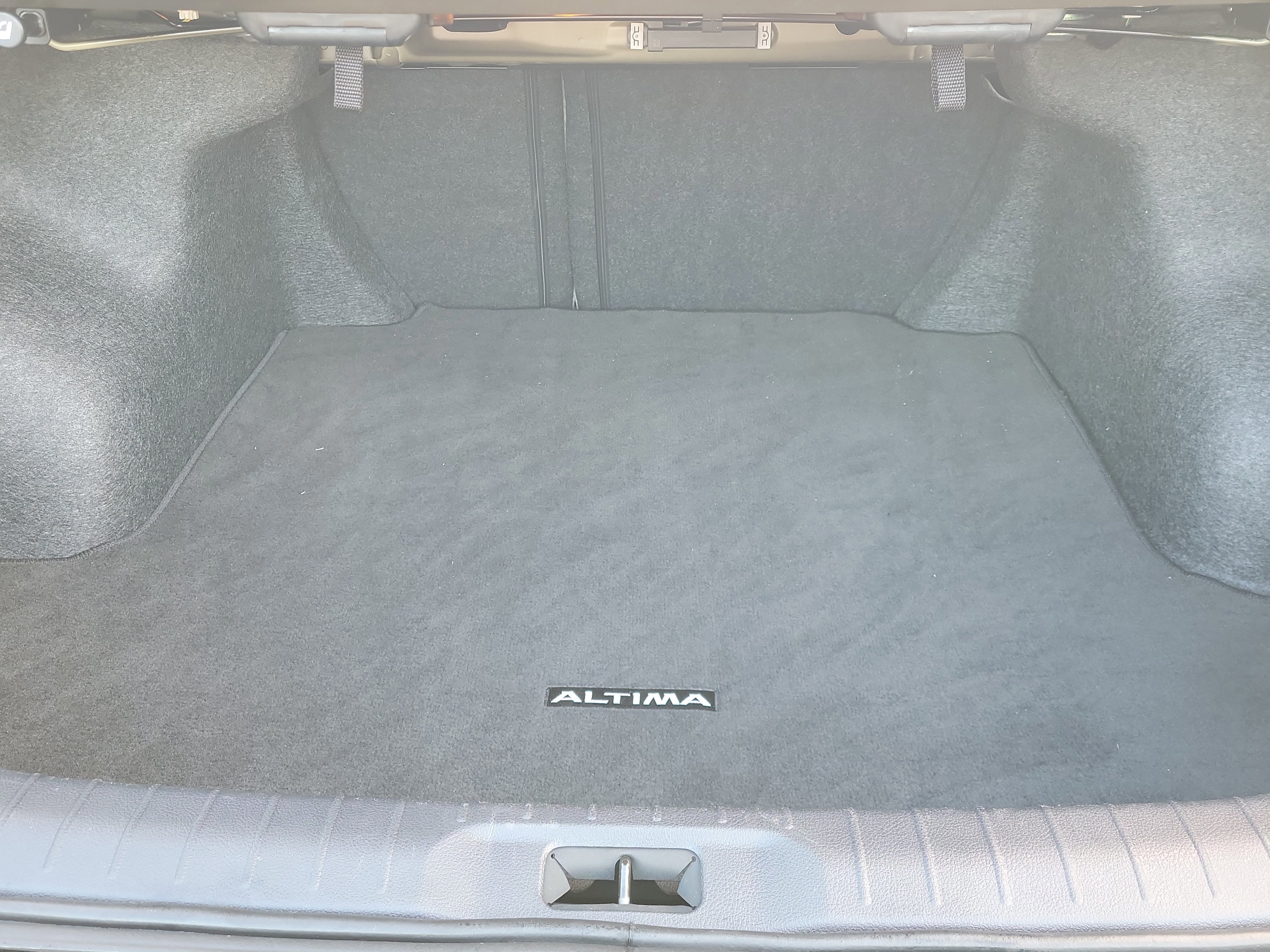 Certified 2025 Nissan Altima 2.5 SV image 9