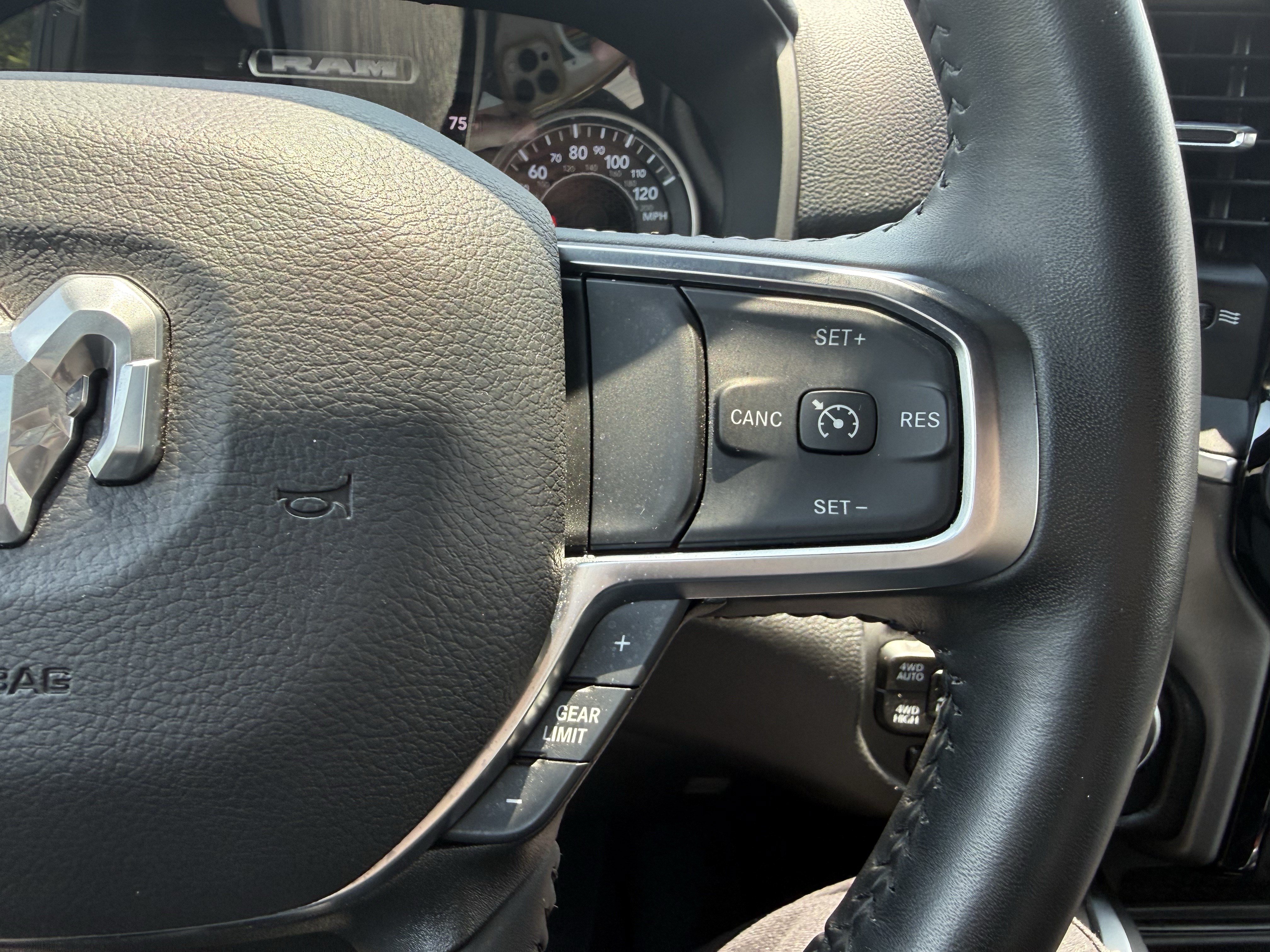 Used 2024 RAM 1500 Big Horn AWD/4WD image 20