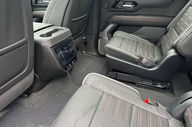 New 2026 GMC Yukon AT4 Ultimate image 13