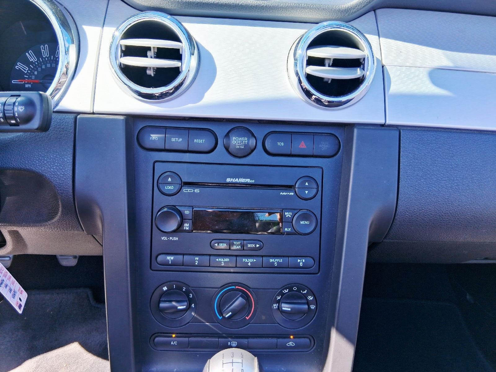 Used 2007 Ford Mustang GT RWD image 23
