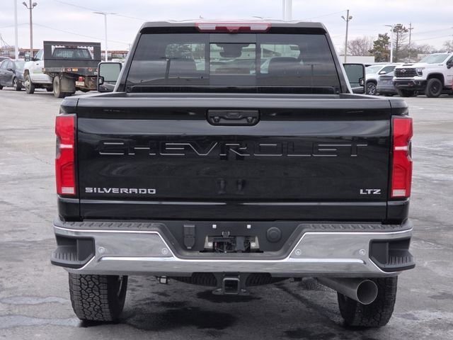 New 2026 Chevrolet Silverado 3500 LTZ w/ LTZ Premium Package image 24