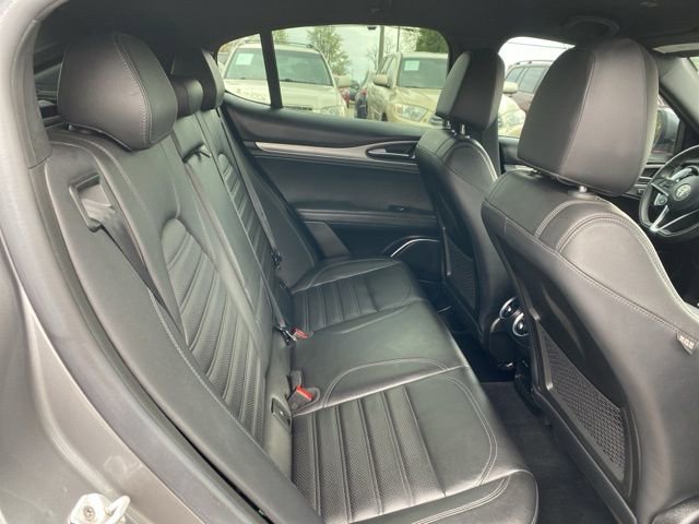 Used 2018 Alfa Romeo Stelvio Ti Sport image 25