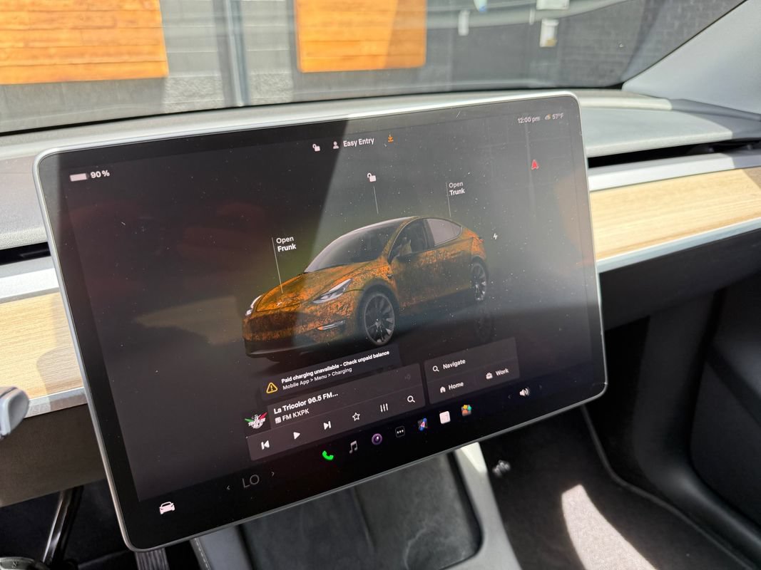 Used 2023 Tesla Model Y Long Range AWD/4WD image 29