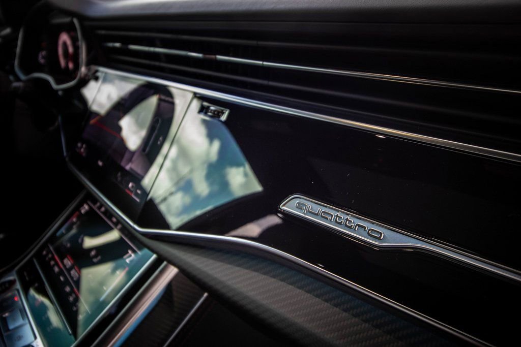 Used 2025 Audi RS Q8 performance image 54