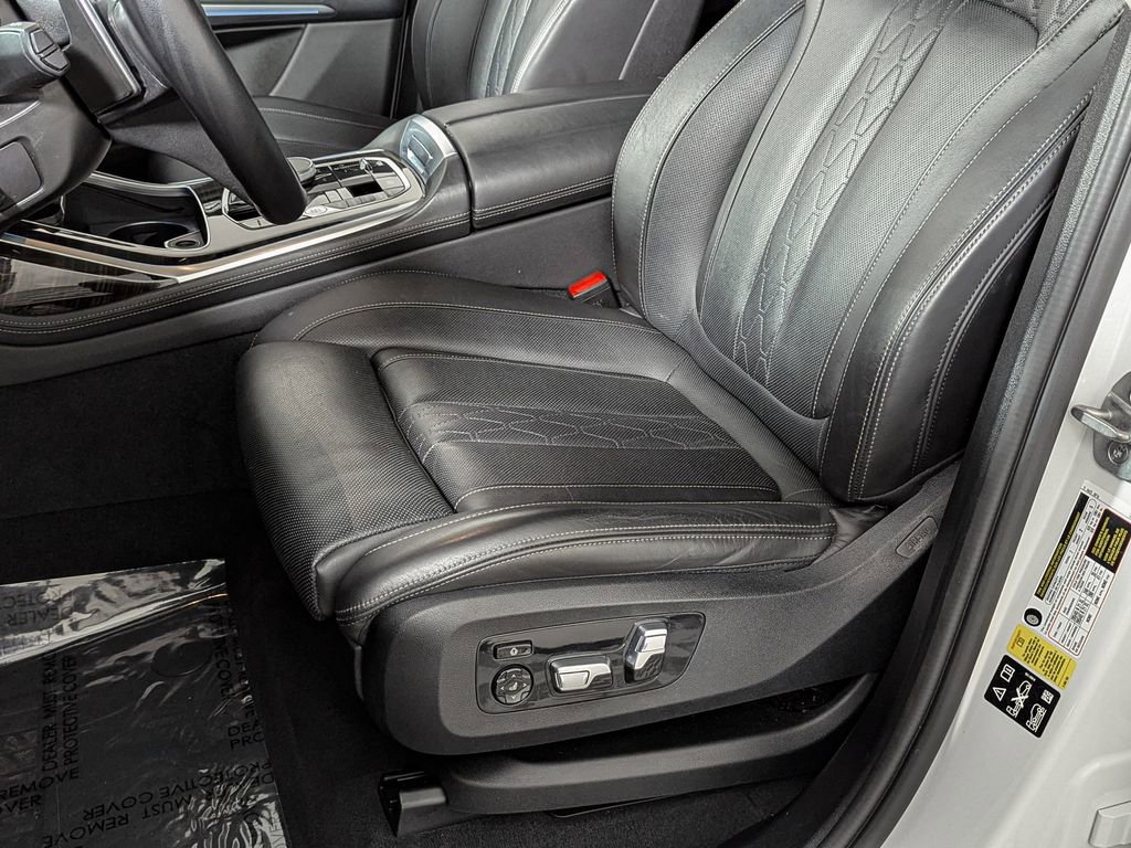 Used 2023 BMW X7 xDrive40i image 19