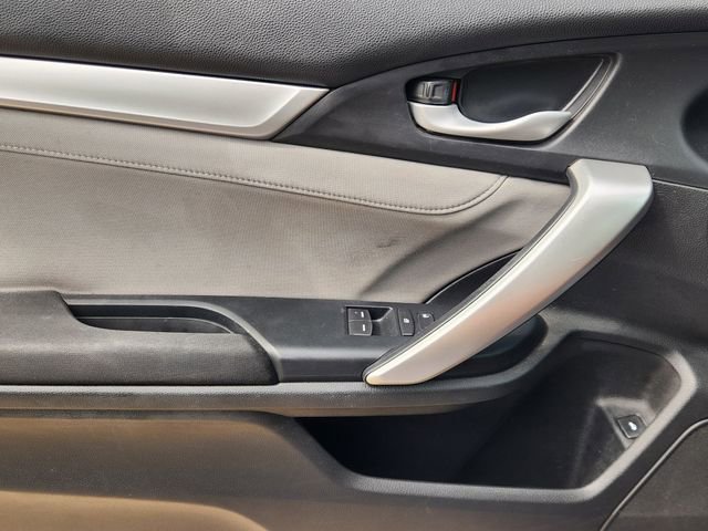 Used 2018 Honda Civic EX-T image 16