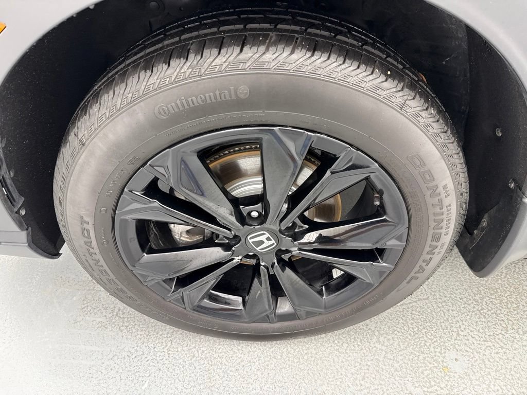 Used 2026 Honda CR-V Sport Touring image 4