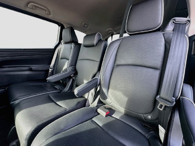 Certified 2025 Honda Odyssey Elite image 30