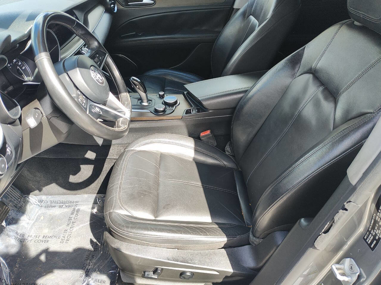 Used 2018 Alfa Romeo Stelvio Ti AWD/4WD image 23