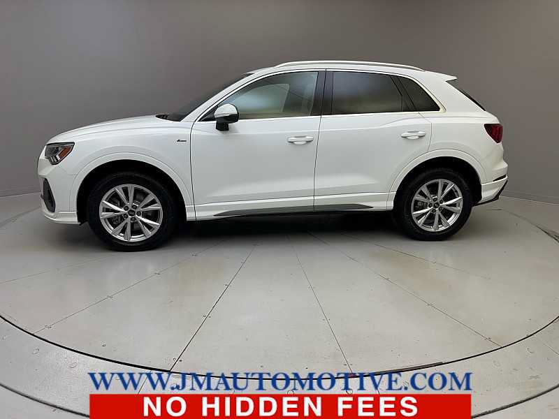 Used 2025 Audi Q3 2.0T Premium AWD/4WD image 2