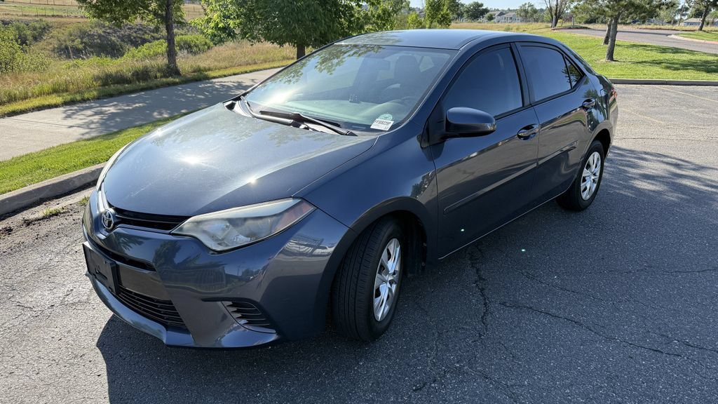 Used 2015 Toyota Corolla LE w/ Body Protection Package #1 FWD image 2