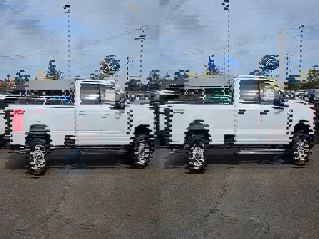 New 2026 Ford F350 XLT w/ Camper Package image 5