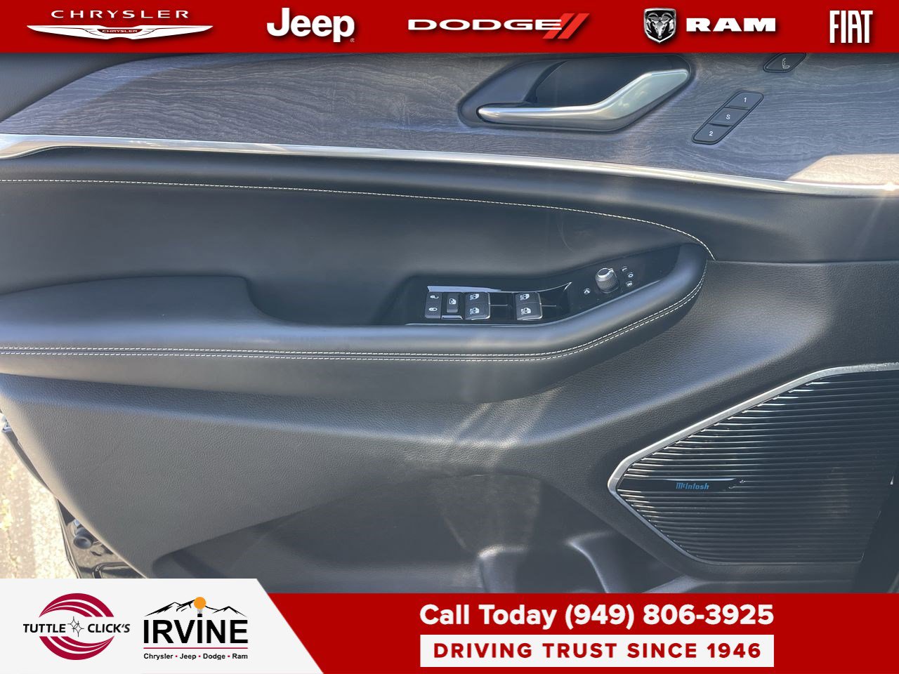 Used 2022 Jeep Grand Cherokee Overland w/ Luxury Tech Group IV image 20