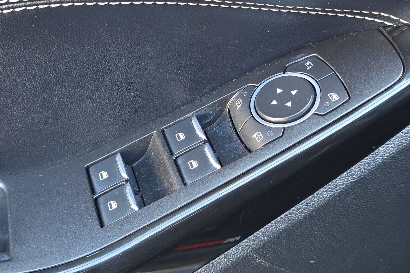 Used 2021 Ford Explorer ST w/ Equipment Group 401A AWD/4WD image 12